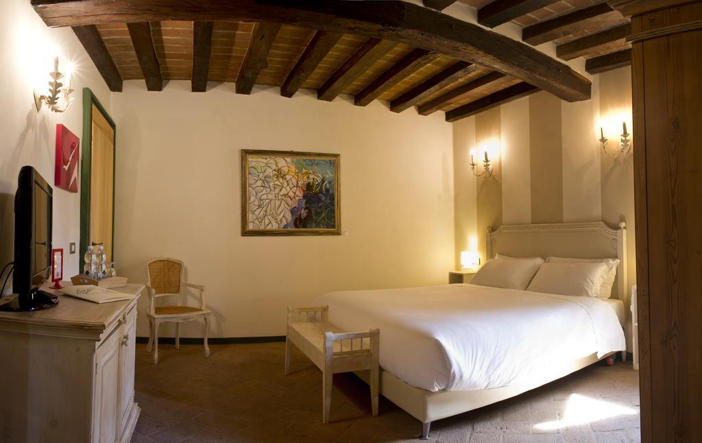 Locanda Del Re Guerriero San Pietro in Cerro Phòng bức ảnh